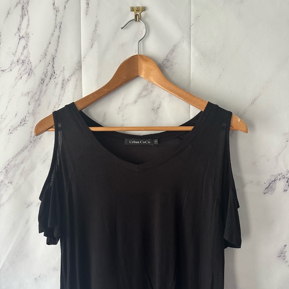 BLACK COLD SHOULDER SHORT SLEEVE TOP BLACK WOMENS LARGE - Picture 9 of 12